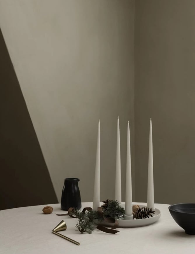 Bougeoir Vela pour 4 bougies classiques, ambre