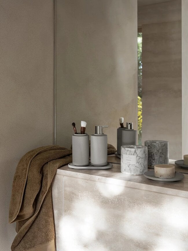 Creto Čaša za četkice za zube ljiljan bijela