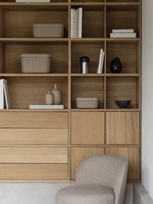 Iris Brezžična svetilka, temno siva