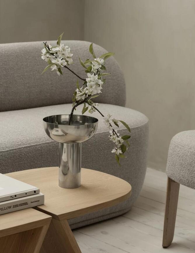 Miyabi Vase, taille L, acier poli