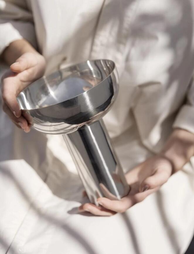 Miyabi Vase, taille L, acier poli