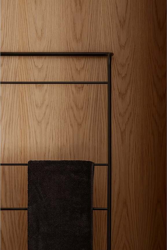 Modo Σκάλα Πετσετών, λευκή