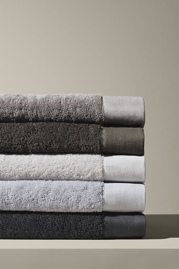 Riva Ručnik 100 x 200 cm smeđi