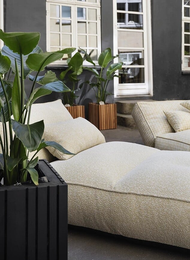 Stay Bouclé Jastuk vrtni 70 x 30 cm smeđi