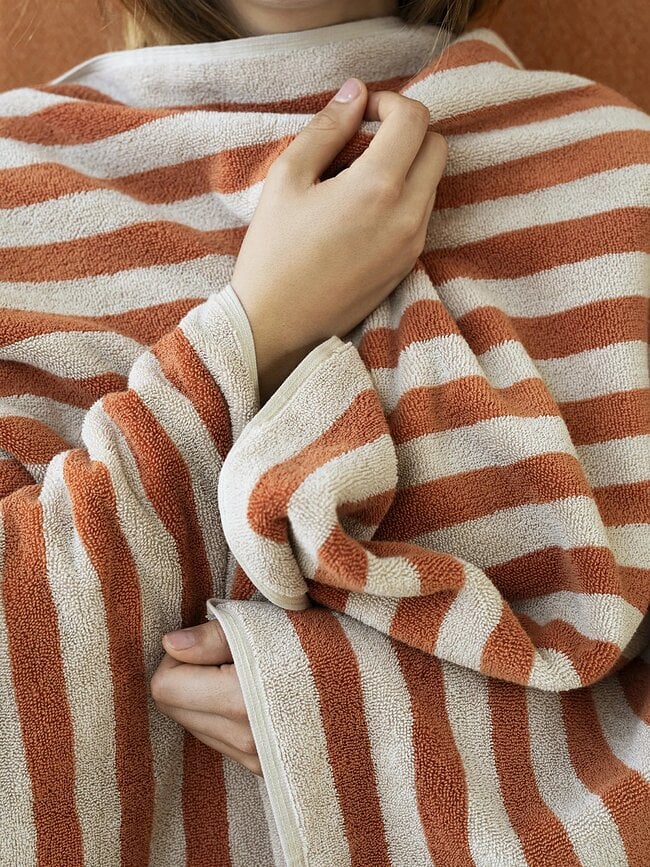 Toalla a rayas Arto, 70 x 140 cm, verde agave