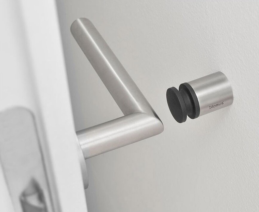 Tope de Puerta de latón Entra, montaje en pared