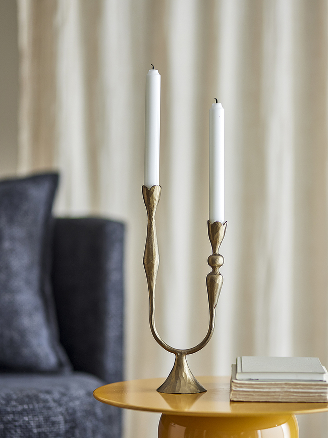 Candelabro a due braccia Vesc 30,5 cm, ottone