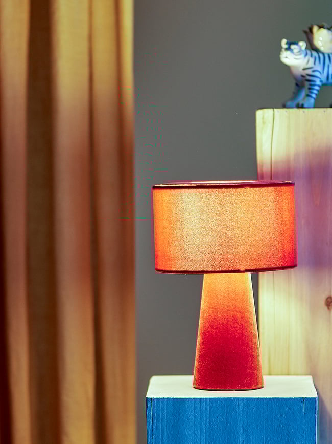 Emmie Namizna svetilka, 30 cm, bela