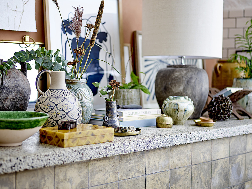 Isabelle Namizna svetilka