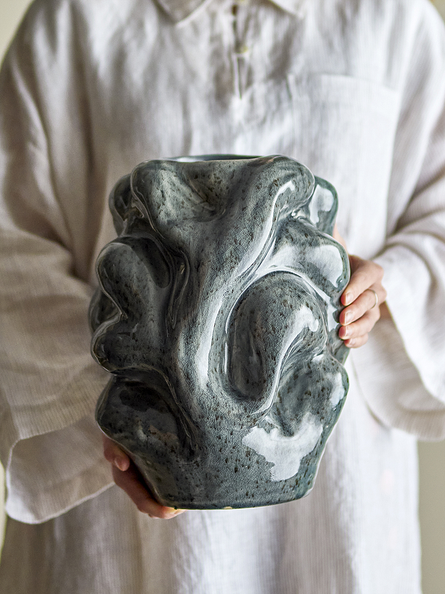 Jarrón decorativo Vuelle, 30,5 cm, gris