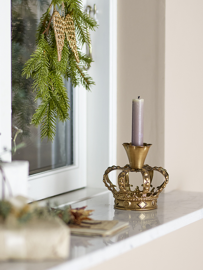 Lilibeth Κηροπήγιο, κορώνα