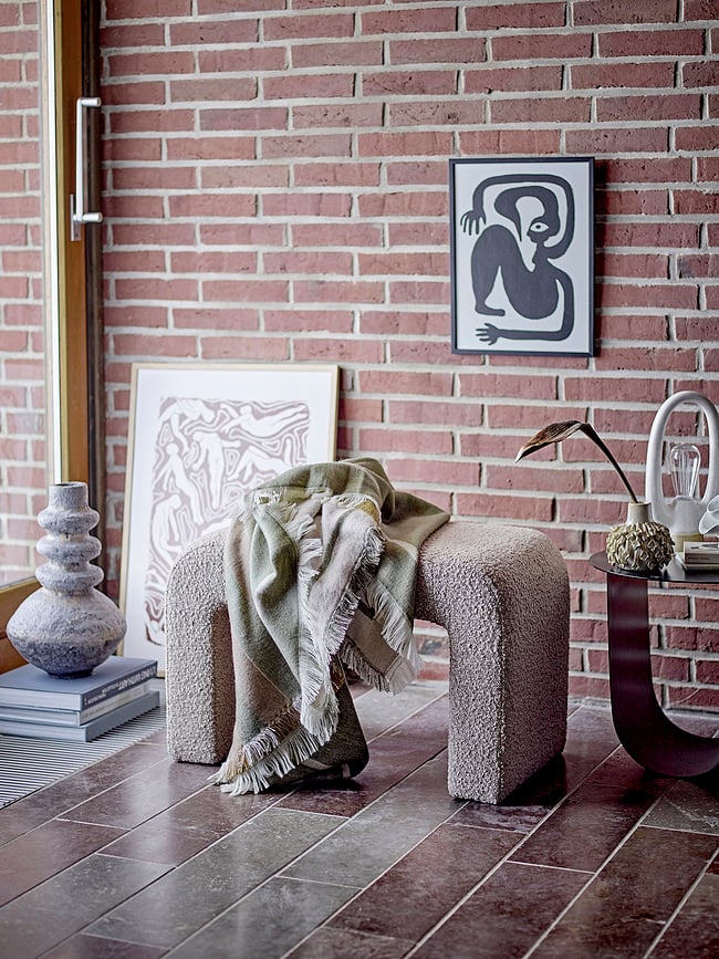 Magdalena Slika u okviru 32 x 42 cm