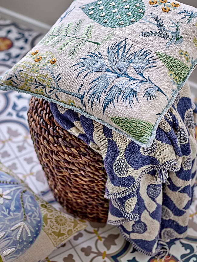 Manta Santena, 160 x 130 cm, beige y azul