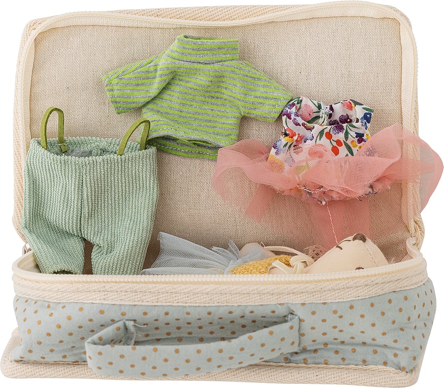 Muñeca Lara, con accesorios, Set de 6 piezas