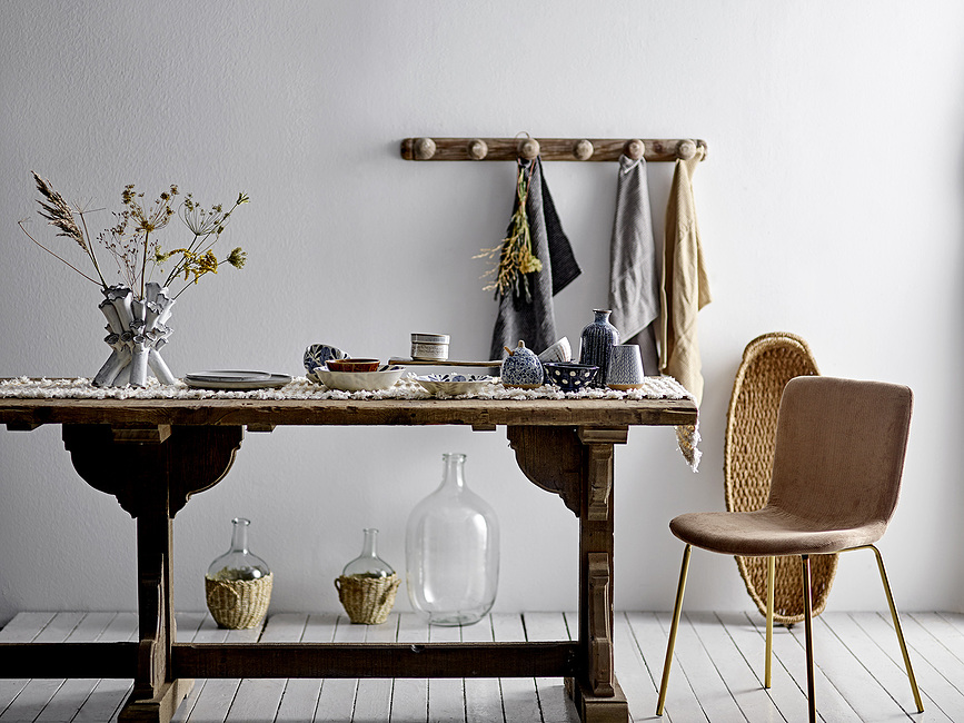 Plato Llano Camellia, gris