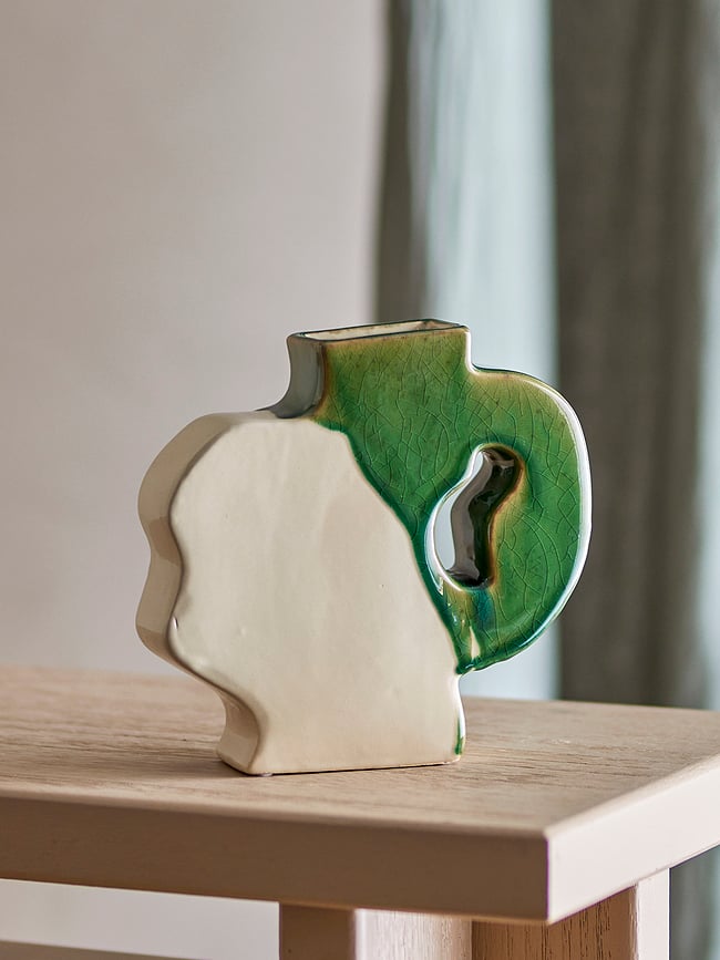 Vase River
