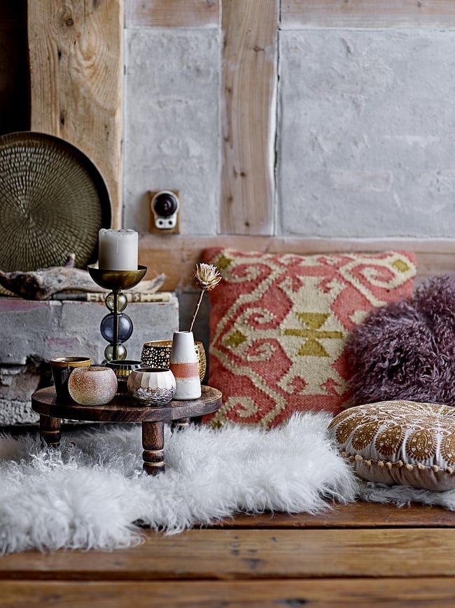 Vela Bloomingville, 20 cm, negra