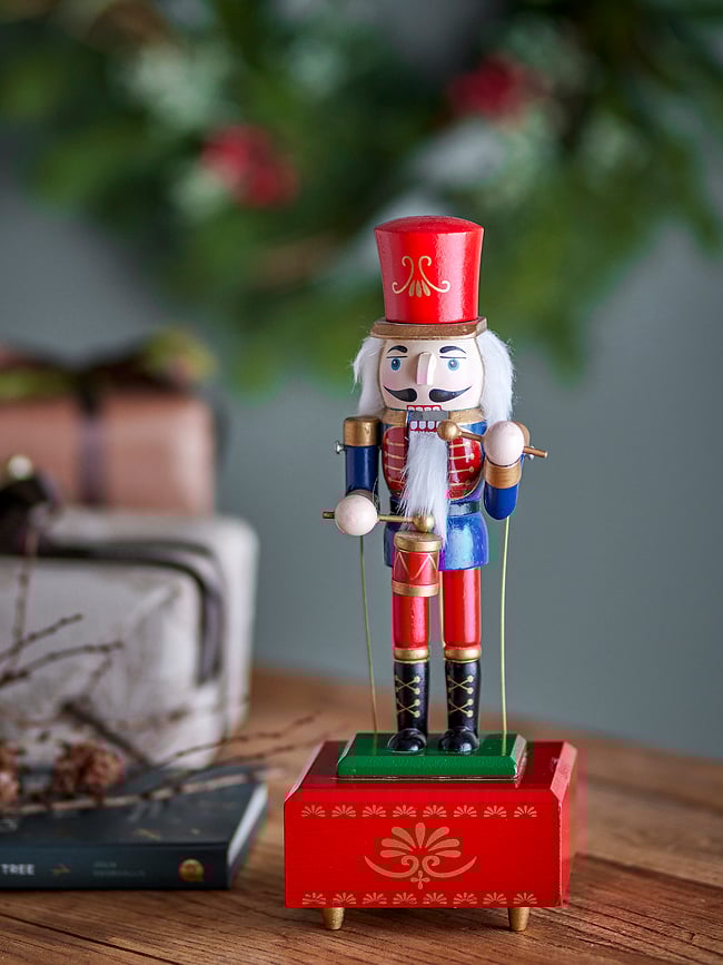 Waltz Glasbena skrinjica