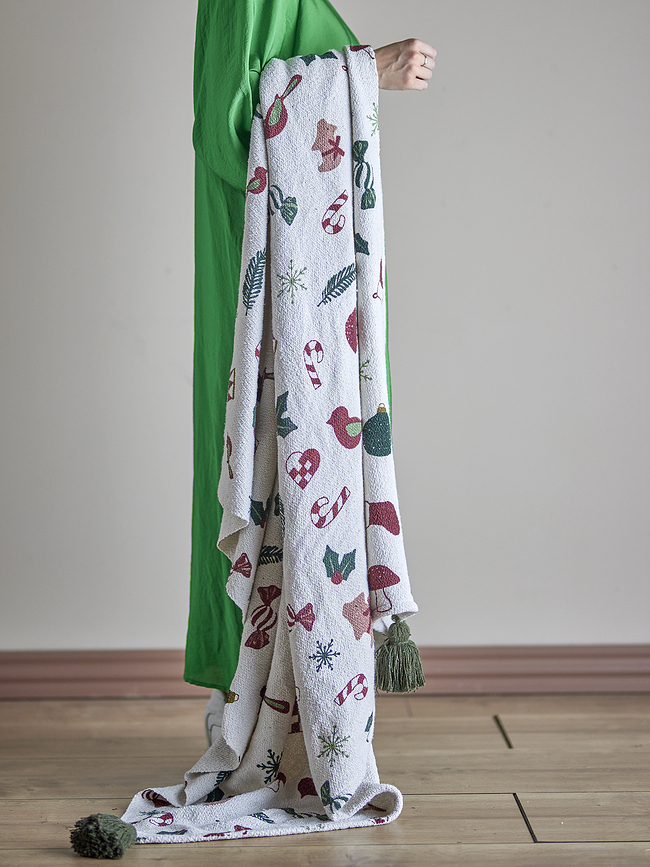 Yule Deka 130 x 160 cm s crvenim resama