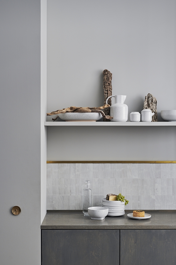 Forma Ζαχαριέρα, λευκή