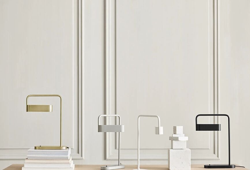 Lámpara de Mesa Scribe, crema