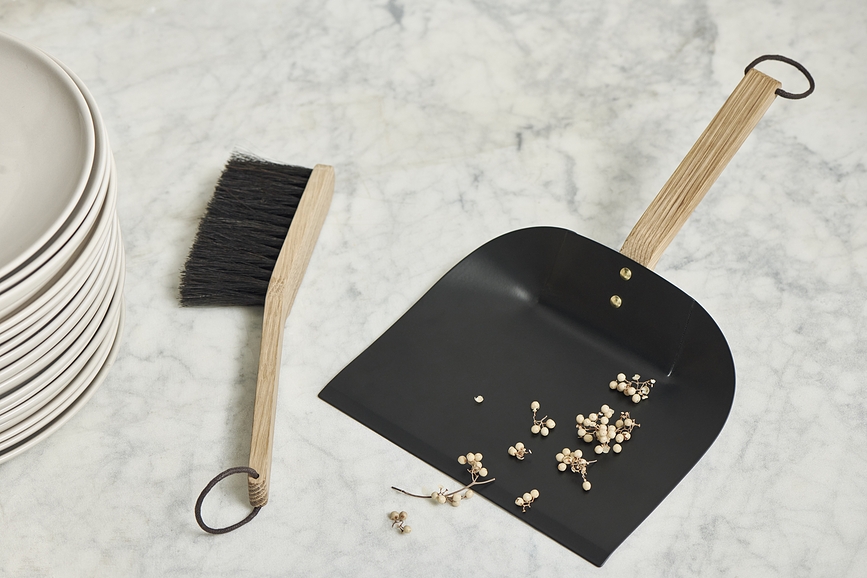 Let Balayette, chêne noir