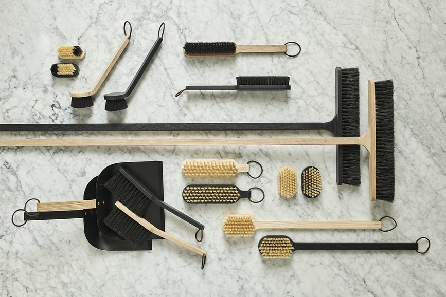 Let Brosse à Chaussures, chêne clair