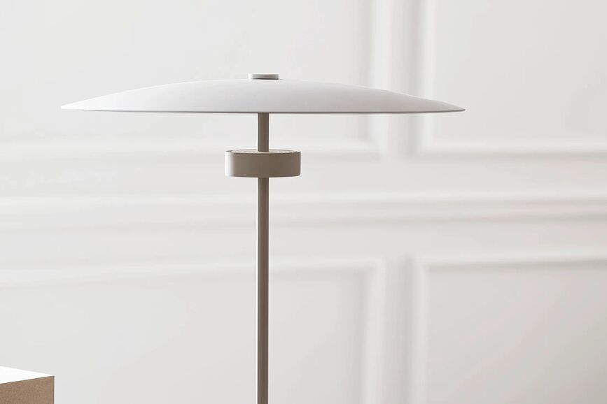 Reflection Φωτιστικό Επιτραπέζιο, ορειχάλκινο