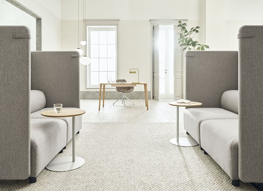 Scribe Lampa stolna krem