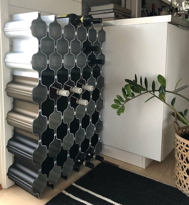 Hex Stojalo za vino, trojno, rjavi aluminij