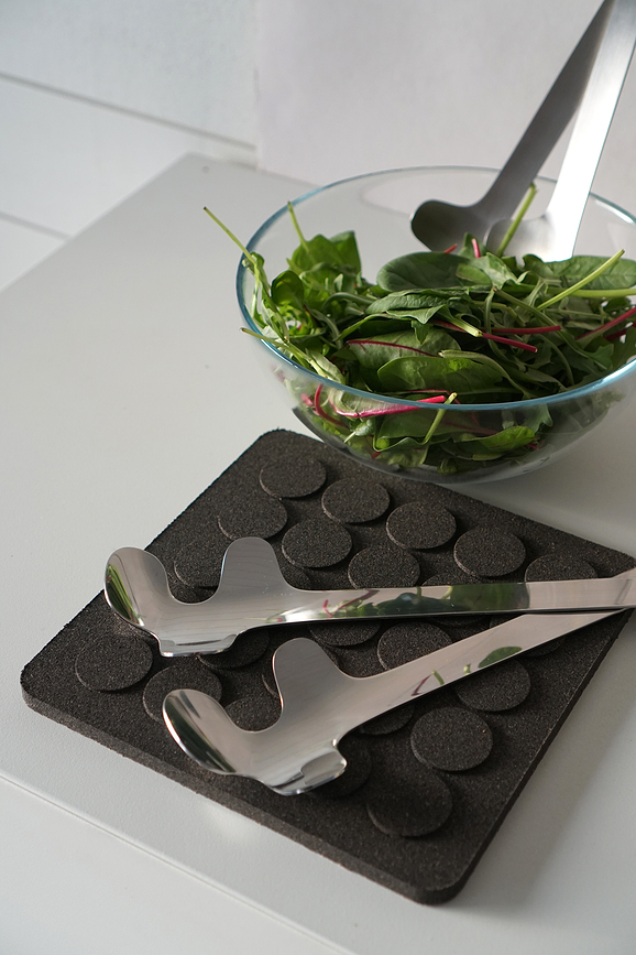 Leaf Cuillères à Salade, noires, en acier inoxydable brossé, Lot de 2