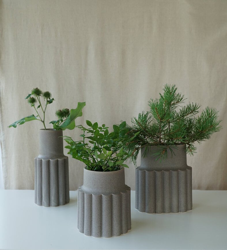Mylla vase høj, grå