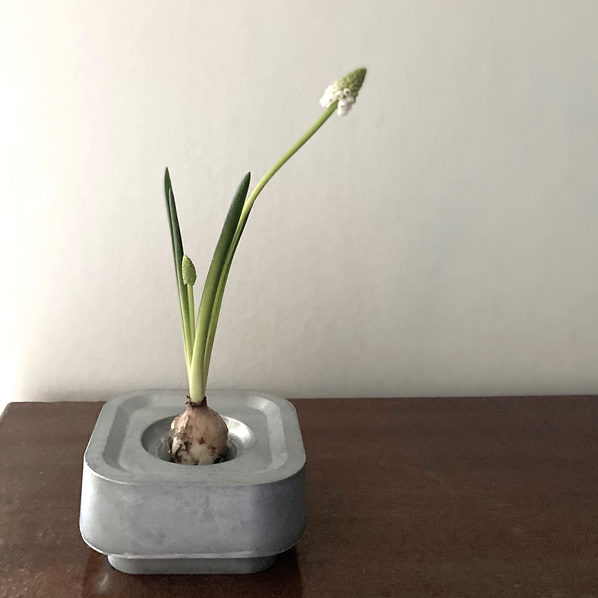 Portavelas de aluminio Stumpastaken Ettan, negro