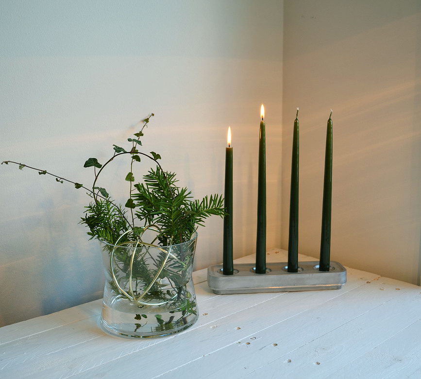 Candelabro de aluminio Stumpastaken, largo