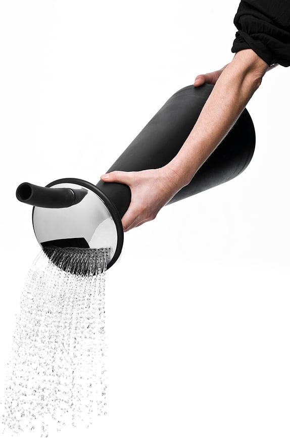 Regadera Born In Sweden, 7,5 L, negra