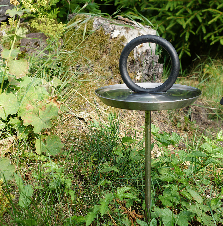 Round Up Napajalnica za ptice, črna