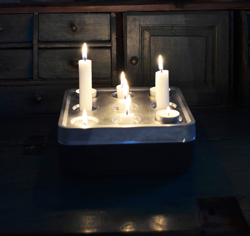 Stumpastaken Chandelier S, aluminium blanc