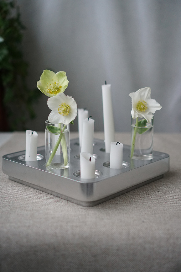 Stumpastaken Chandelier S, aluminium blanc