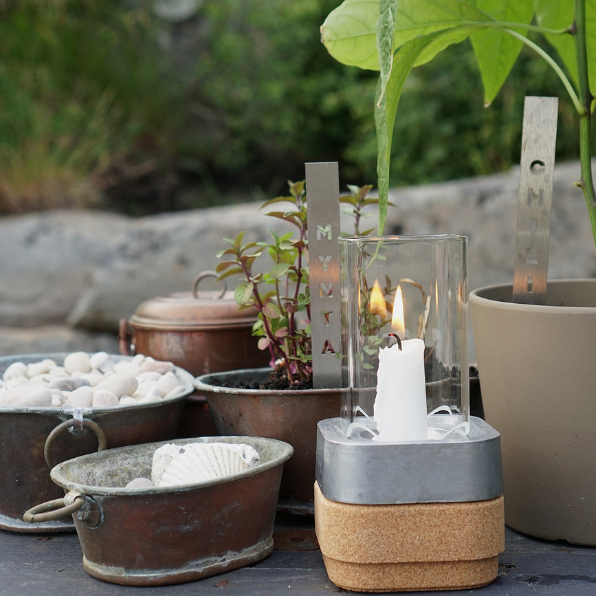 Stumpastaken Ettan Svečnik z zaščito, aluminij