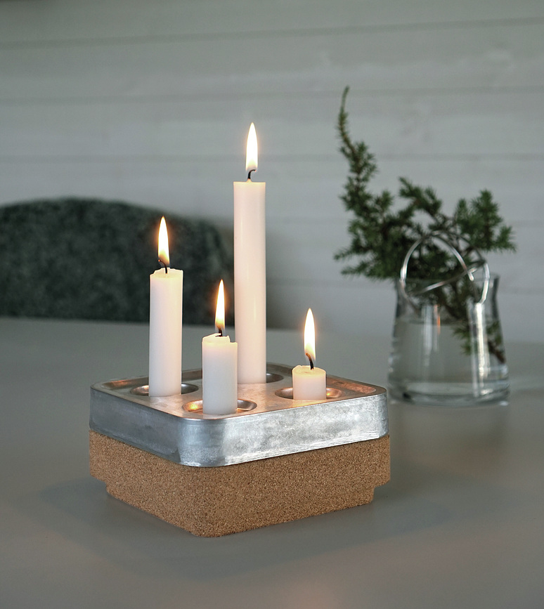 Stumpastaken Fyran Bougeoir, en aluminium poli