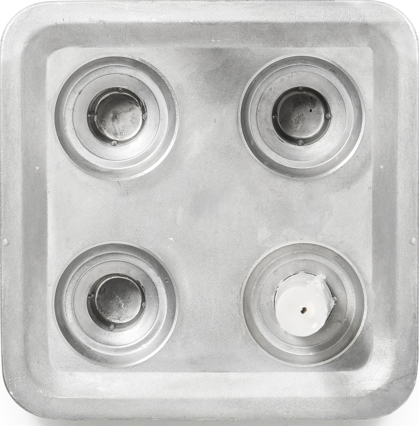 Stumpastaken Fyran Svečnik, aluminij