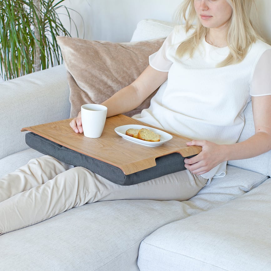 Bandeja de mimbre Laptray, con cojín gris
