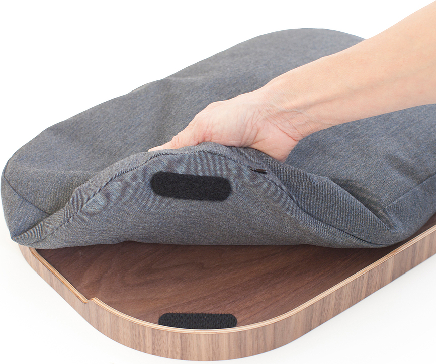 Laptray Plateau ovale, taille L, bois de noyer, avec revêtement antidérapant, coussin gris