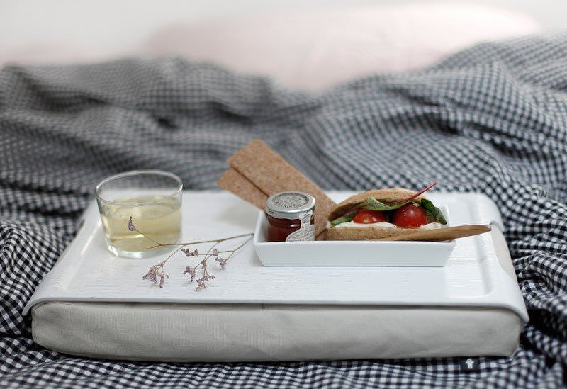 Plateau Mini Laptray, naturel, avec coussin olive