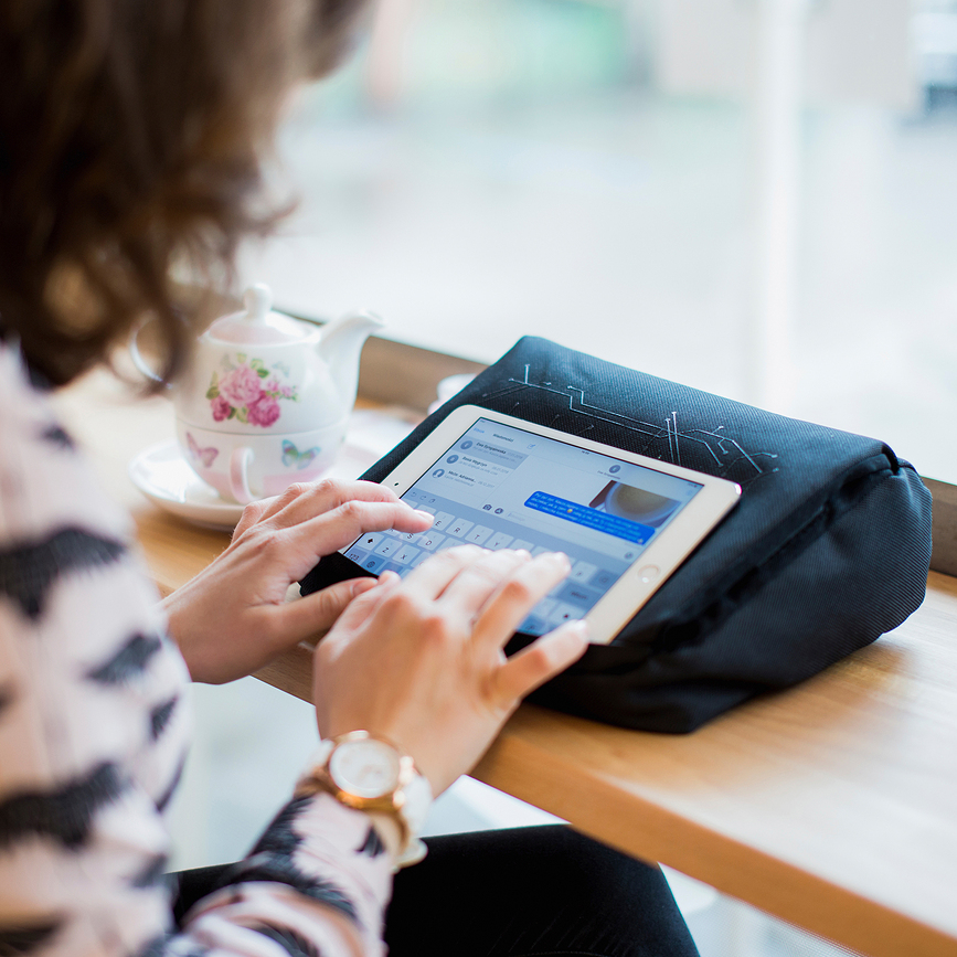 Tabletpillow Hitech 2 Μαξιλάρι Στήριξης Tablet, για Tablet ή iPad, λαχανί