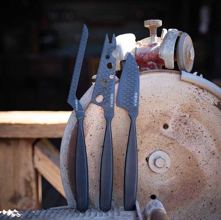 Monaco Plus Μαχαίρια τυριού, μαύρα, με θήκη, 4 τμχ