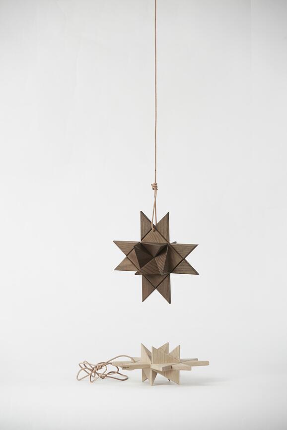 Decoración colgante Fröbel Star, roble oscuro