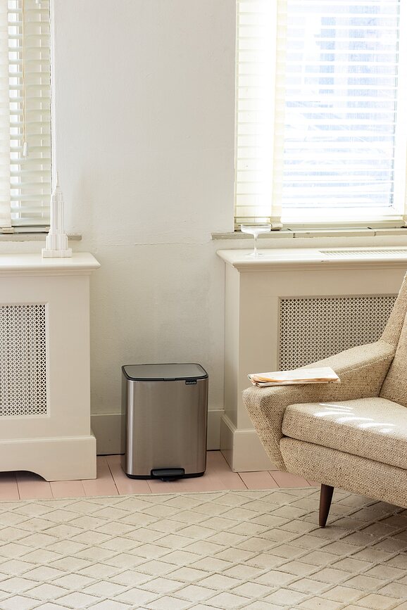 Bo Koš za smeti s pedalom, 12 l, temno siv