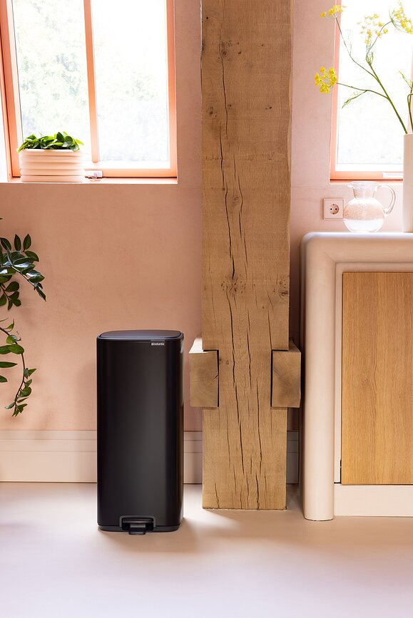 Bo Koš za smeti s pedalom, 30 l, temno siv