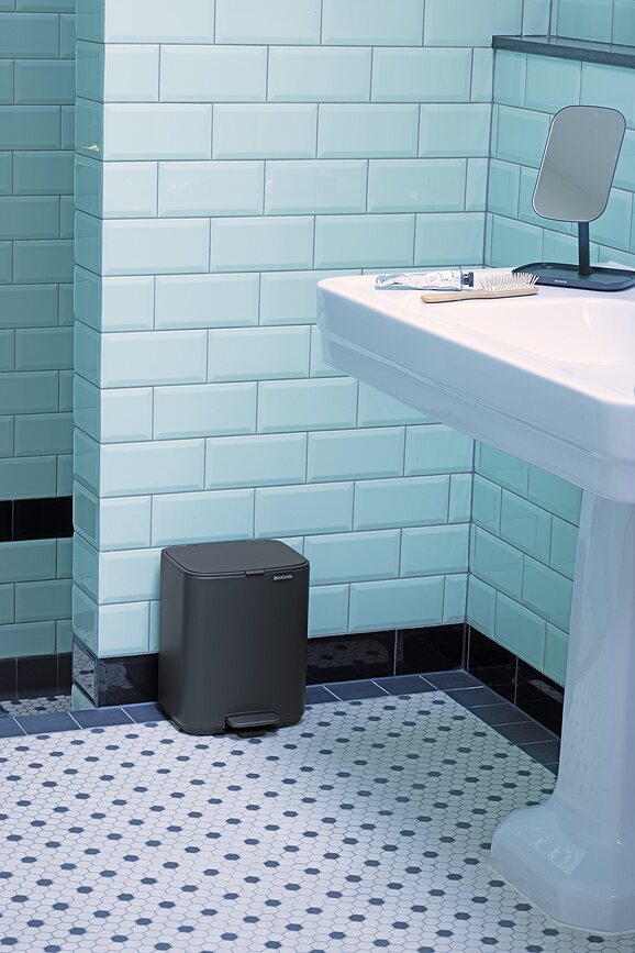 Bo Koš za smeti s pedalom, 7 l, mat jeklo